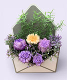 Box Bouquet - Petal and Strawberries